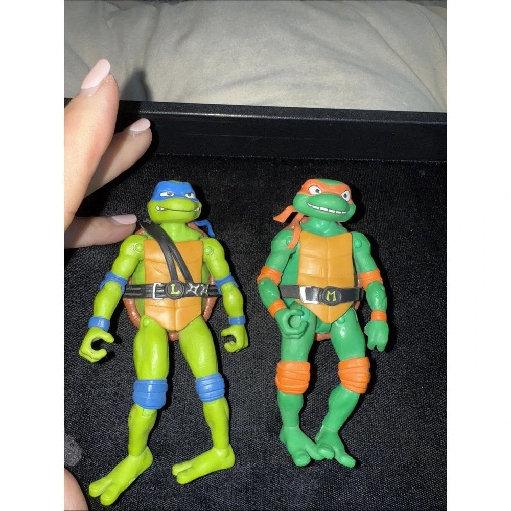 Teenage Mutant Ninja Turtles‎ figures two pieces, 3907